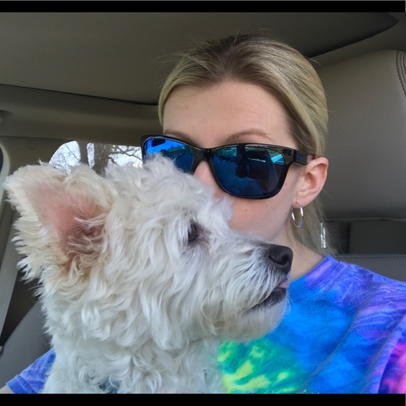 Meet your Posher, Jessica - Picture 1 of 1